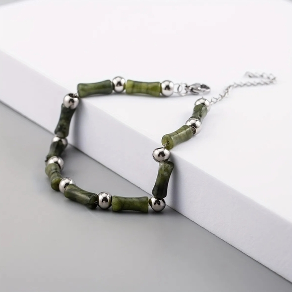 Bamboo Style Natural Jade Bead Bracelet - Picture 4 of 4